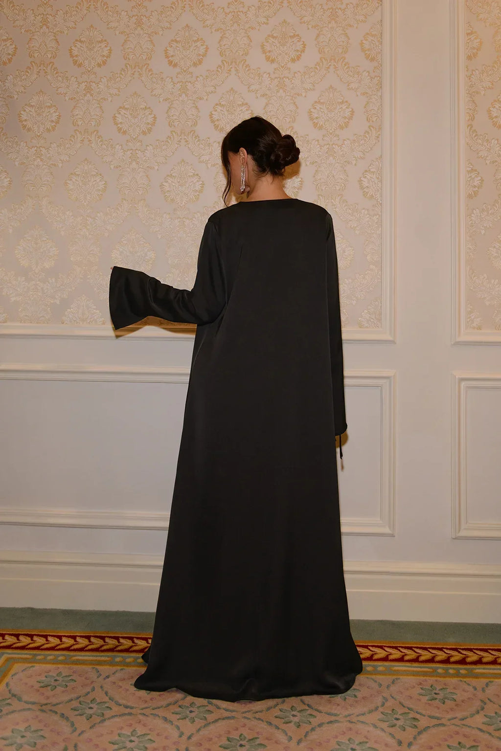 Abaya Studio à Manches Fendues - Noir — Modeen