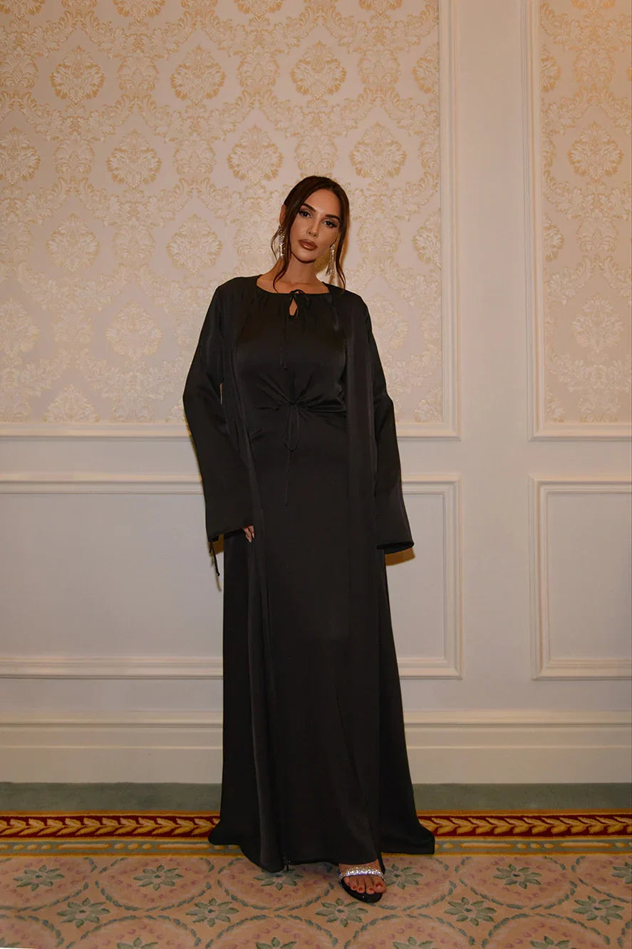 Abaya Studio à Manches Fendues - Noir — Modeen