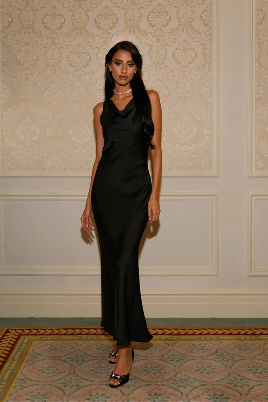 Robe Longue Studio Ruya à Col Bénitier - Noir — Modeen