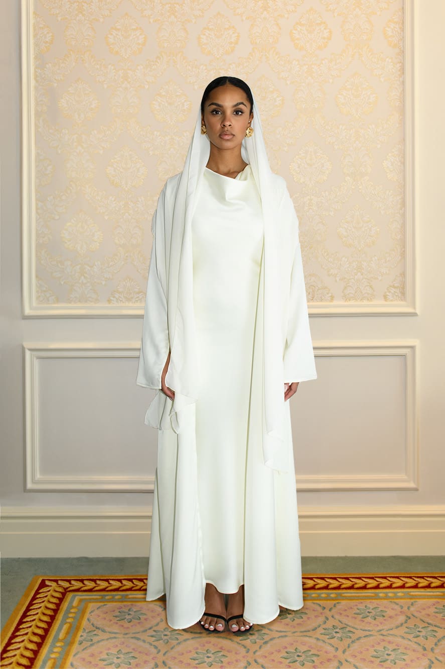 Abaya Studio à Manches Fendues - Crème — Modeen