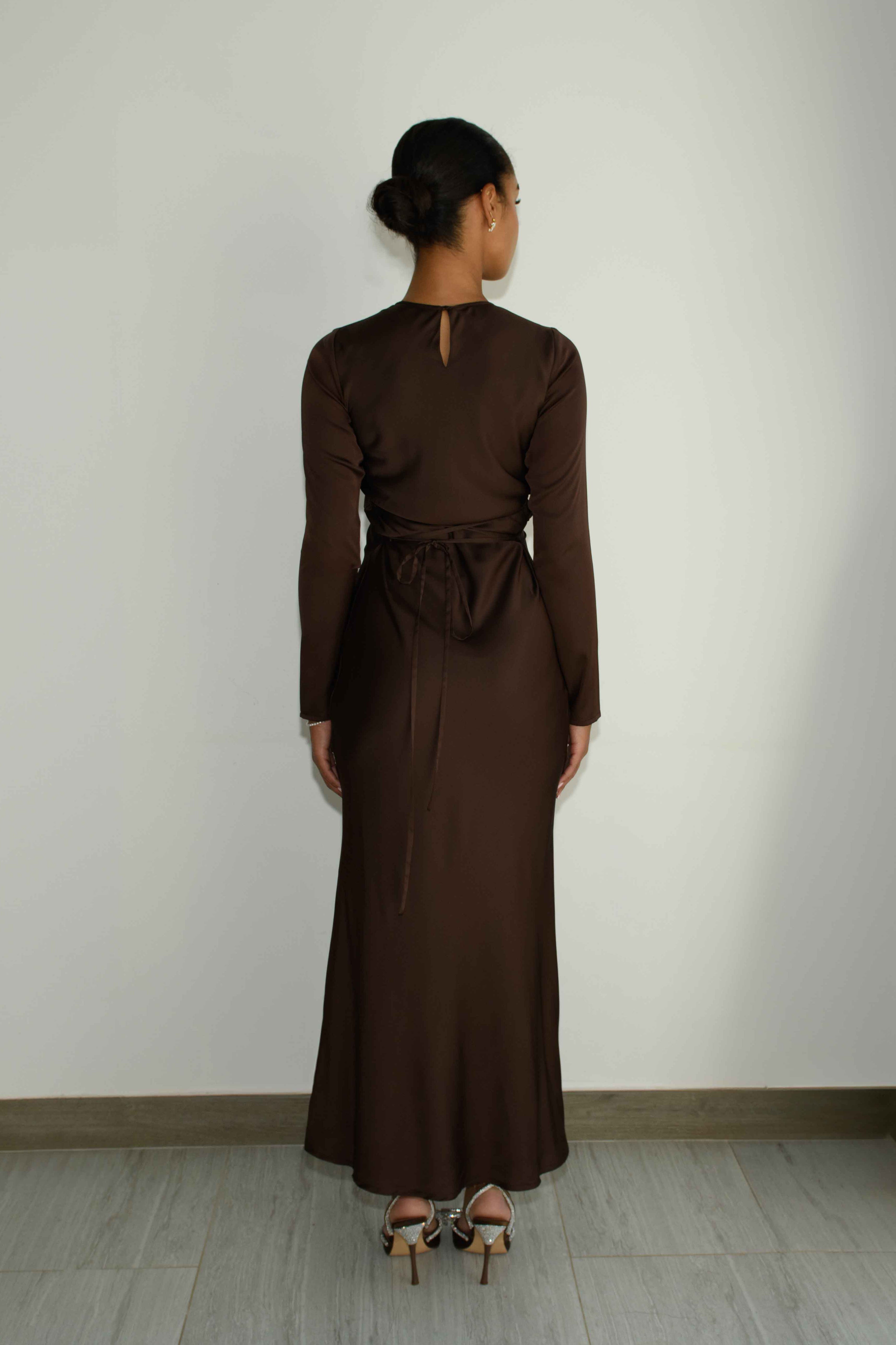 Robe Longue Elaila à Laçage au Dos - Chocolat — Modeen