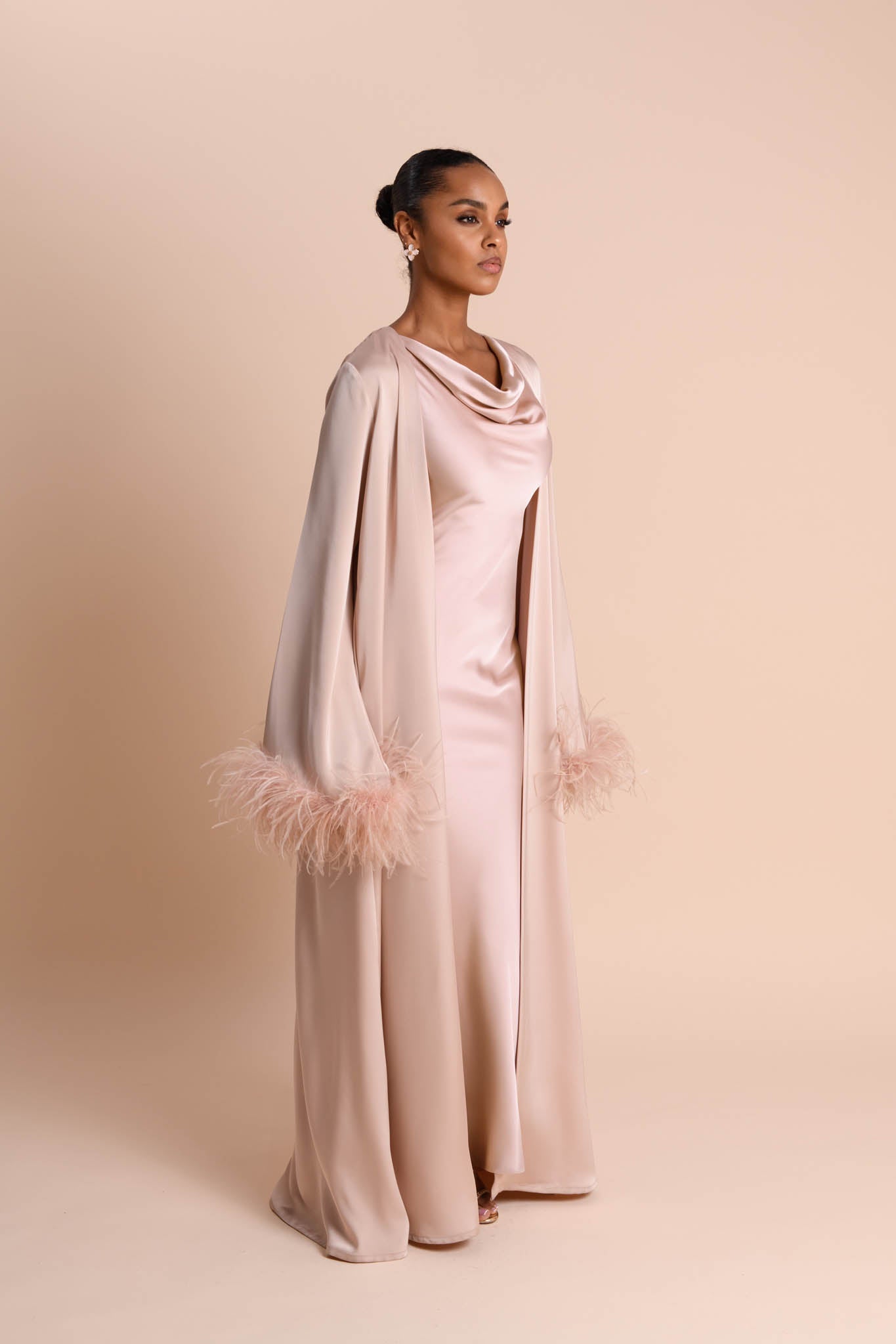 Abaya à Manches en Plumes - Vieux Rose — Modeen