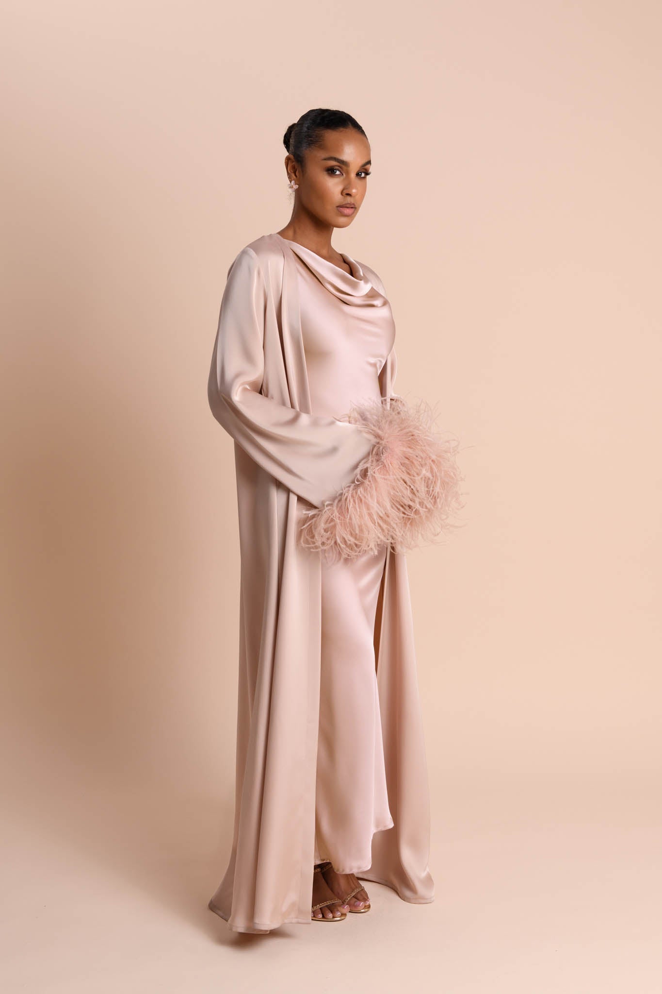Abaya à Manches en Plumes - Vieux Rose — Modeen