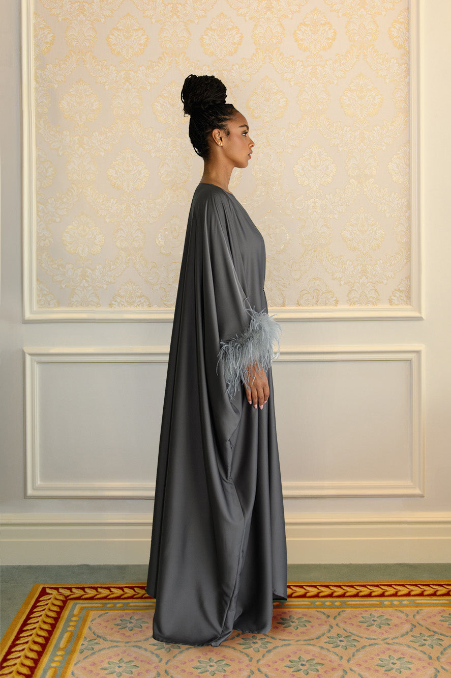 Caftan à Plumes - Gris Anthracite — Modeen