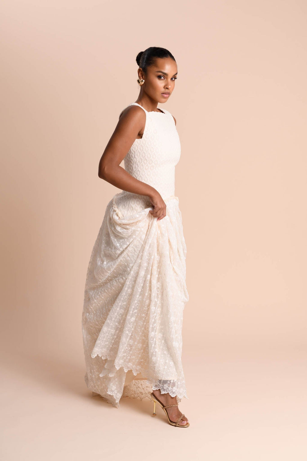 Robe Helenia en Dentelle — Modeen