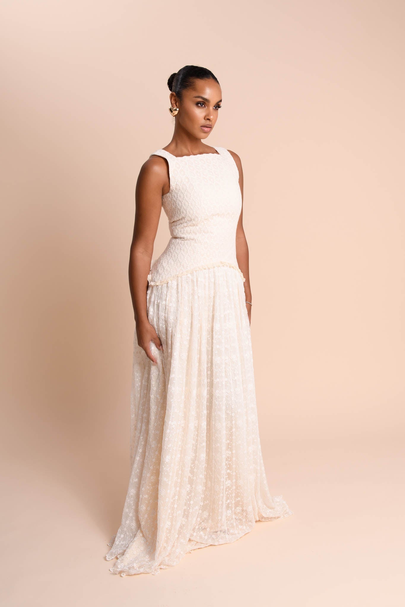 Robe Helenia en Dentelle — Modeen