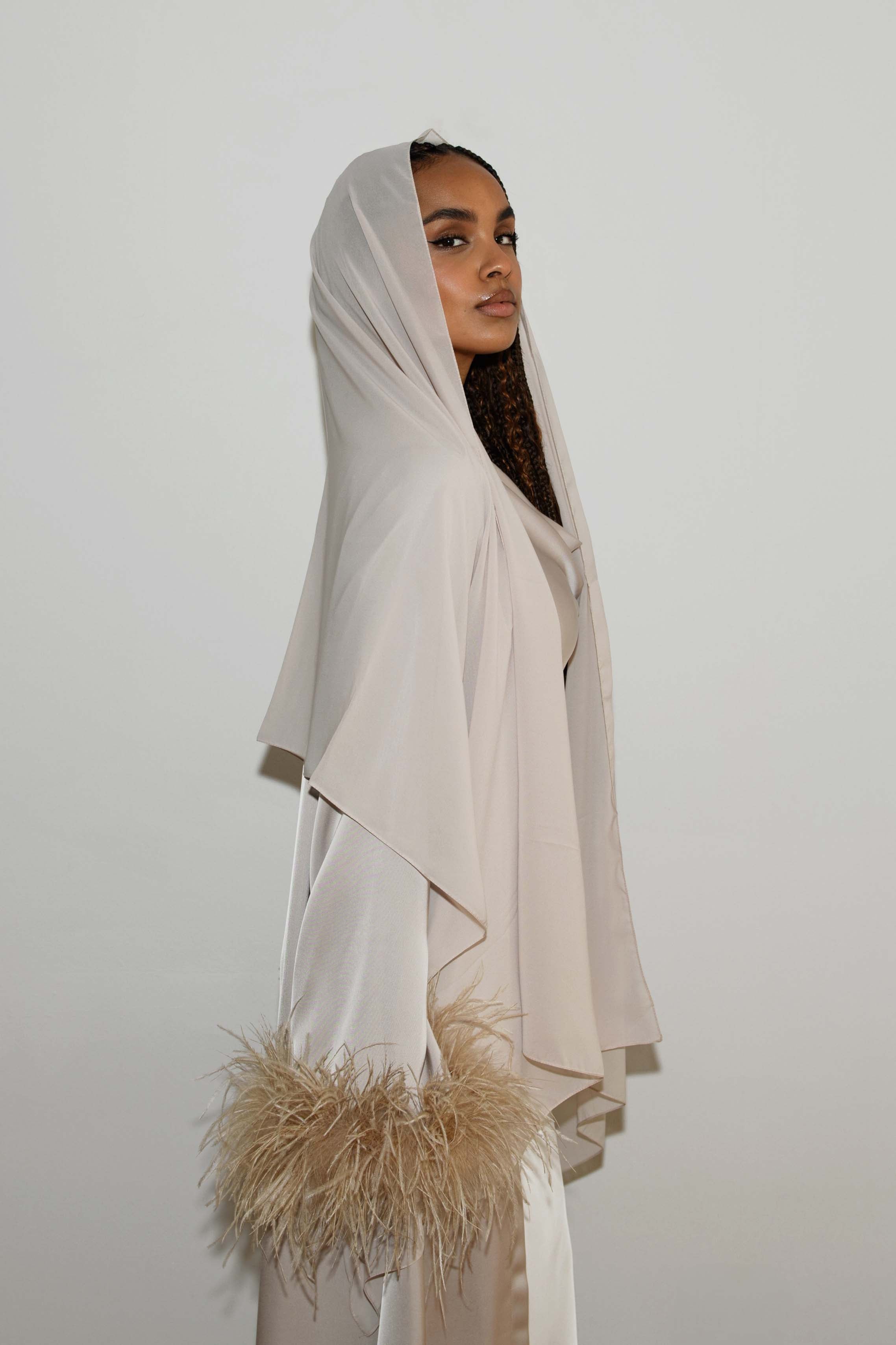 Abaya à Manches en Plumes - Champagne — Modeen