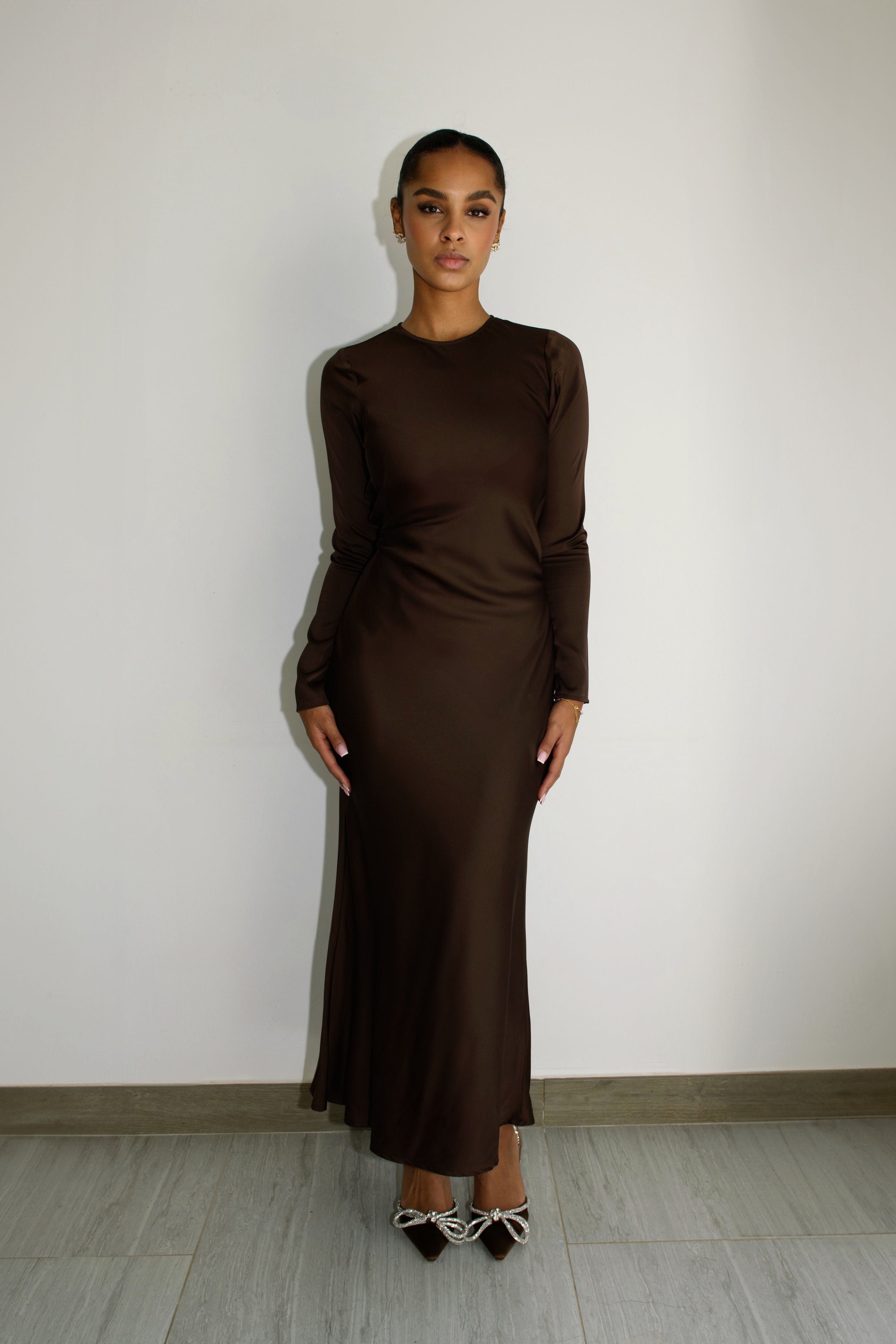 Robe Longue Elaila à Laçage au Dos - Chocolat — Modeen