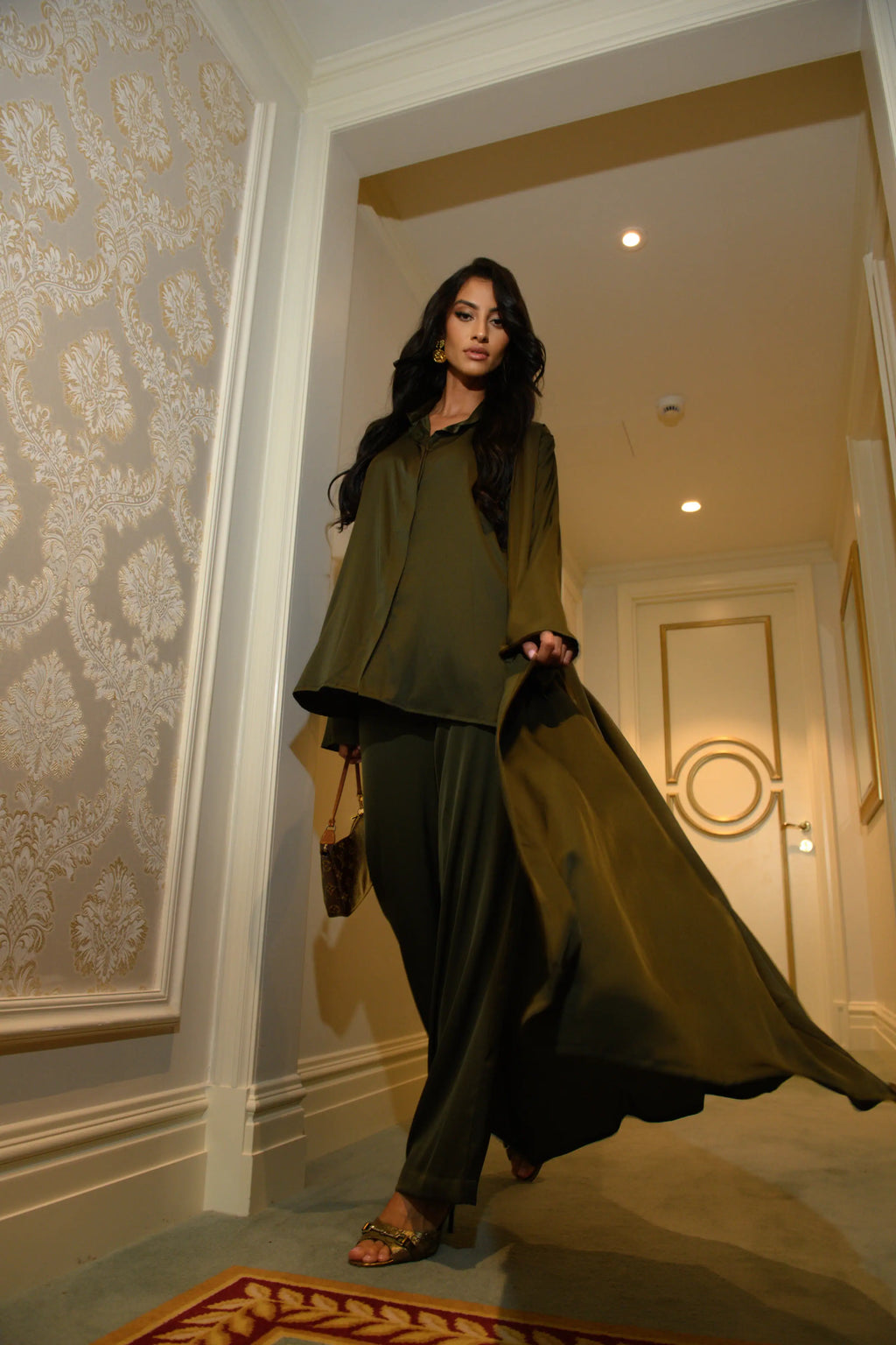 Abaya à Manches Fendues - Vert Olive — Modeen