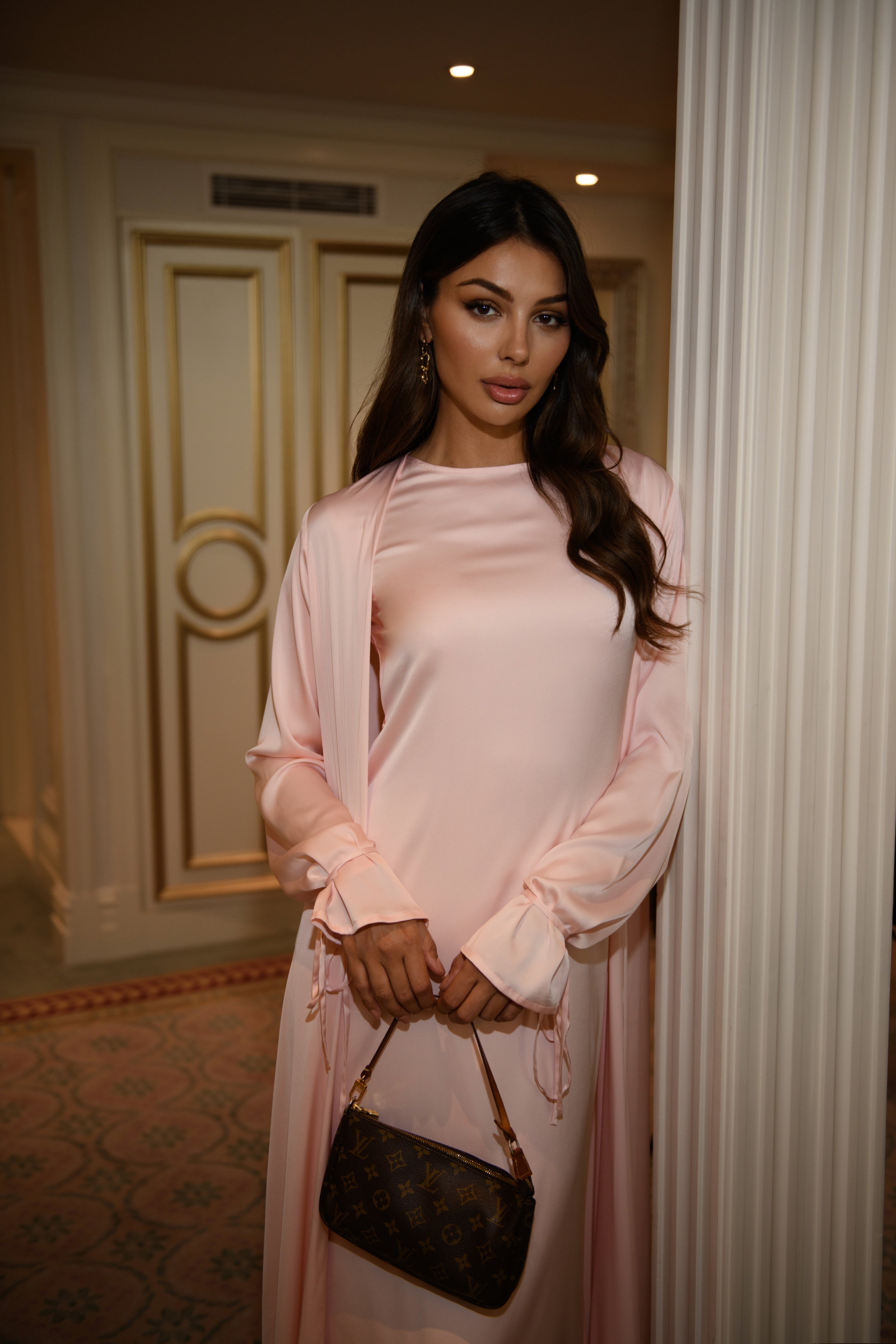 Robe Longue Elaila à Laçage au Dos - Rose Tendre — Modeen