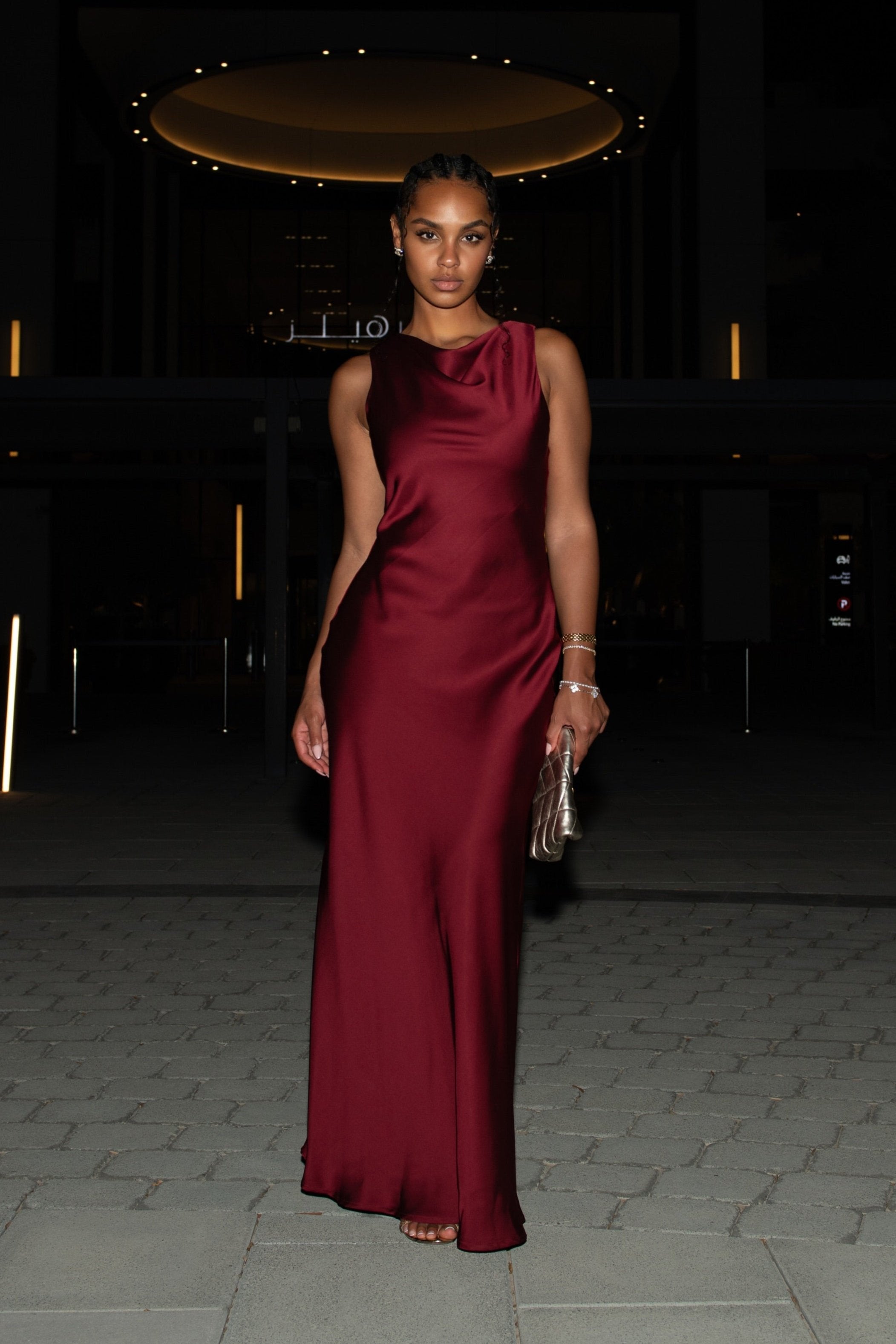 Robe Longue à Col Bénitier Haut - Bordeaux — Modeen