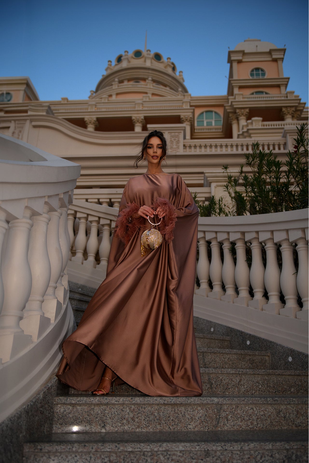 Caftan à Plumes - Marron — Modeen