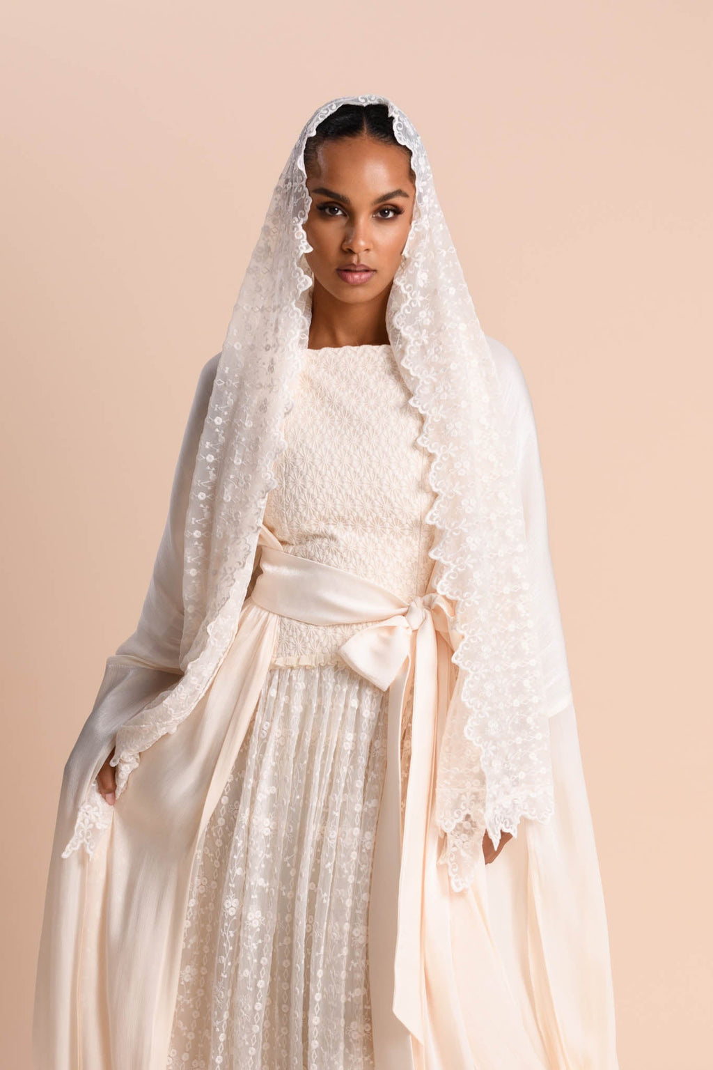 Sheila en Dentelle - Perle — Modeen