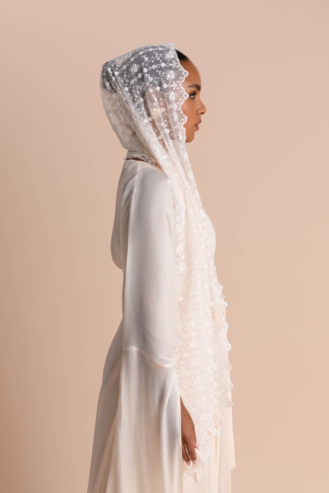 Sheila en Dentelle - Perle — Modeen