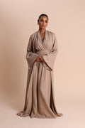 Abaya à Manches Fendues - Sable — Modeen