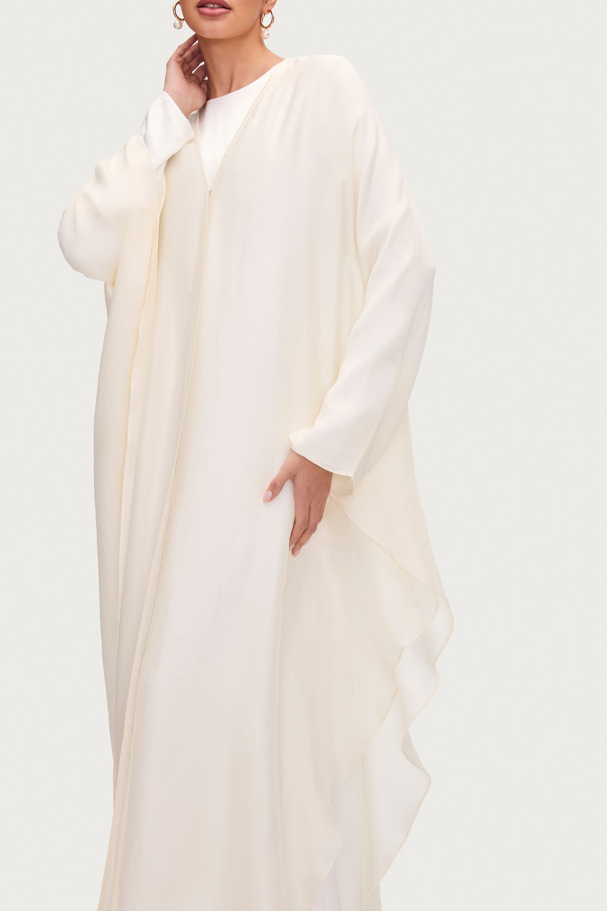 Ahlam Ensemble Abaya & Robe en Soie - Rayon de Lune Ensembles Modeen