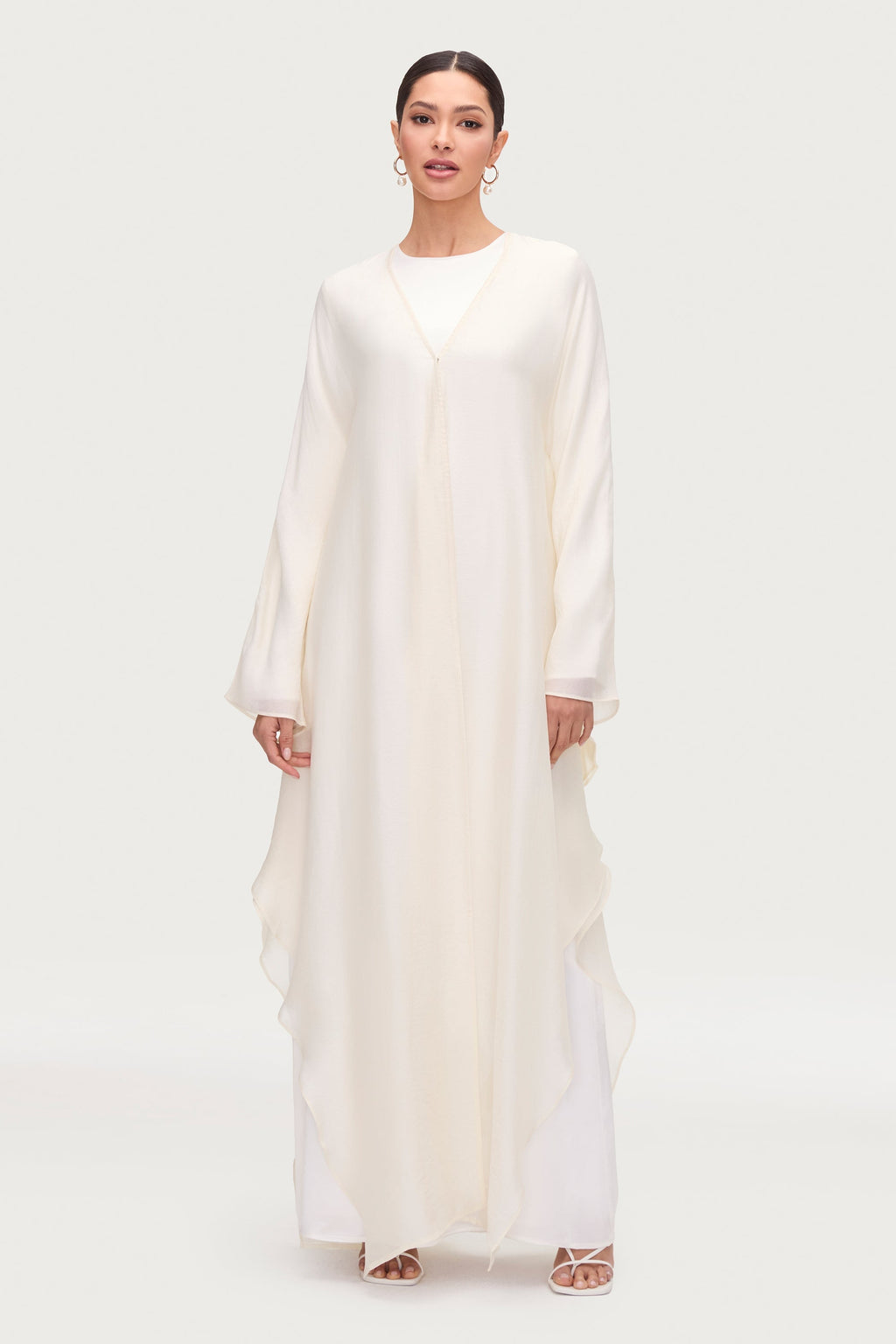 Ahlam Ensemble Abaya & Robe en Soie - Rayon de Lune Ensembles Modeen