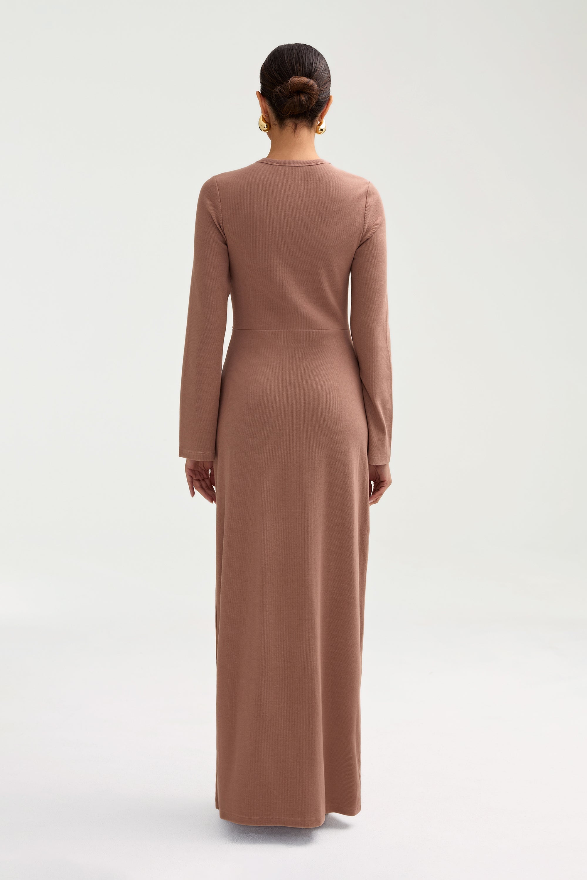 Aissia Robe Longue Côtelée à Twist Devant - Brownie Robes Modeen