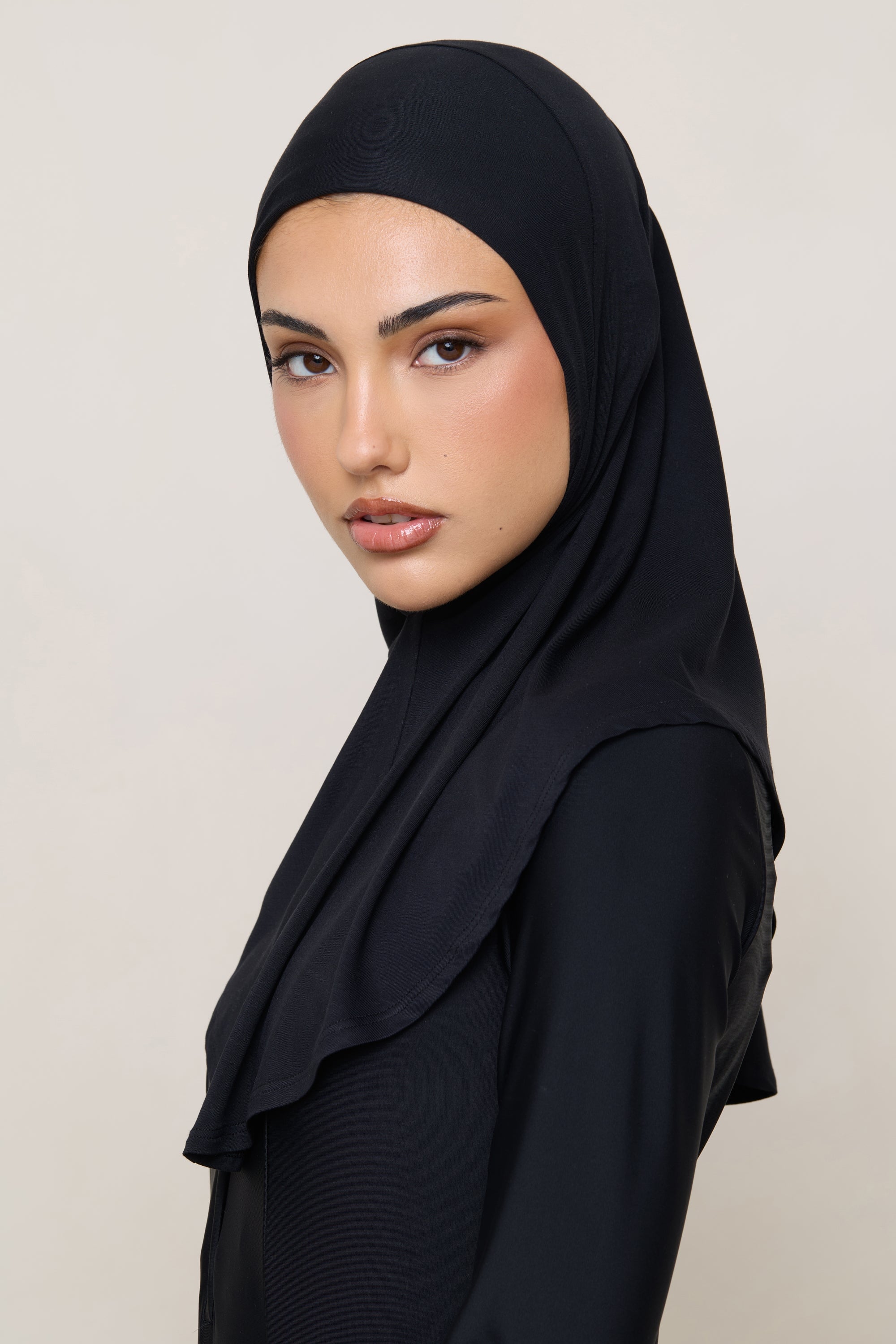 Amira Hijab Instantané en Jersey de Bambou - Noir Hijabs Modeen