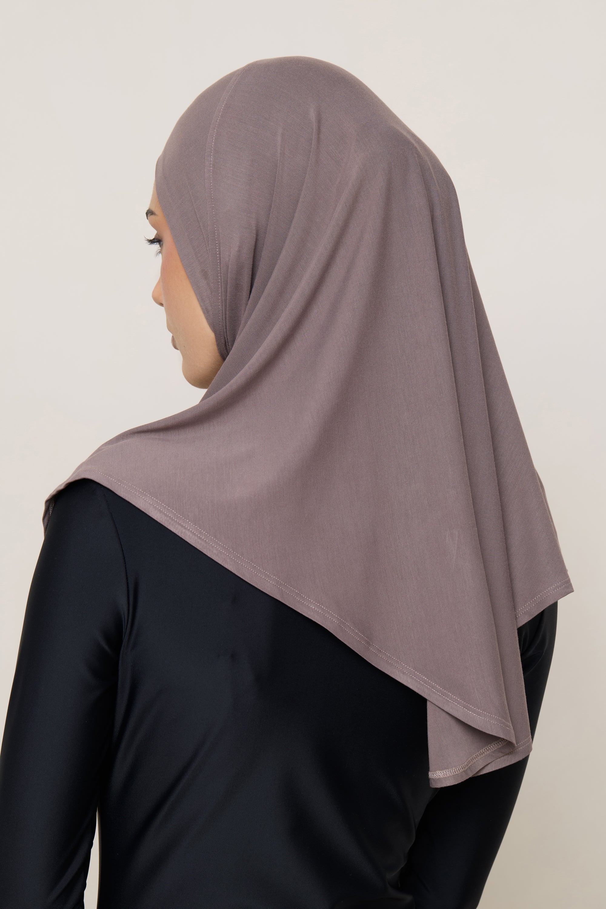 Amira Hijab Instantané en Jersey de Bambou - Taupe Profond Hijabs Modeen