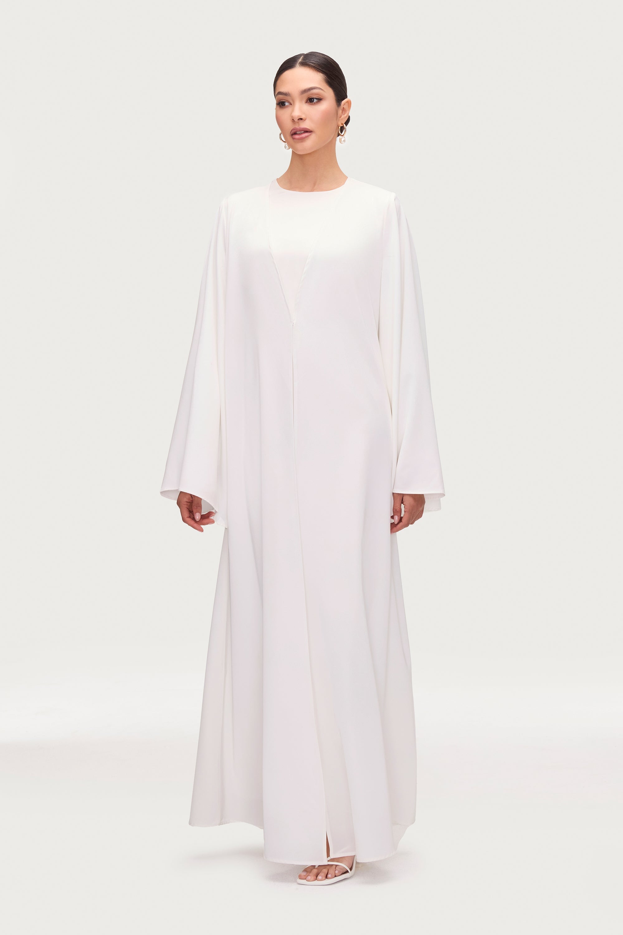 Arwa Abaya Ouverte à Manches Évasées - Blanc Abayas Modeen