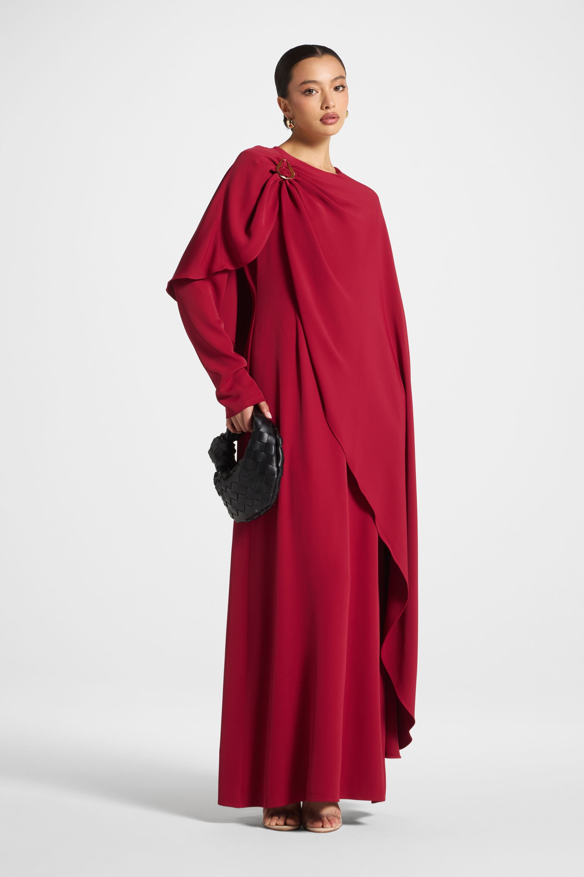 Robe Longue Asymétrique à Cape - Cerise Abayas Modeen
