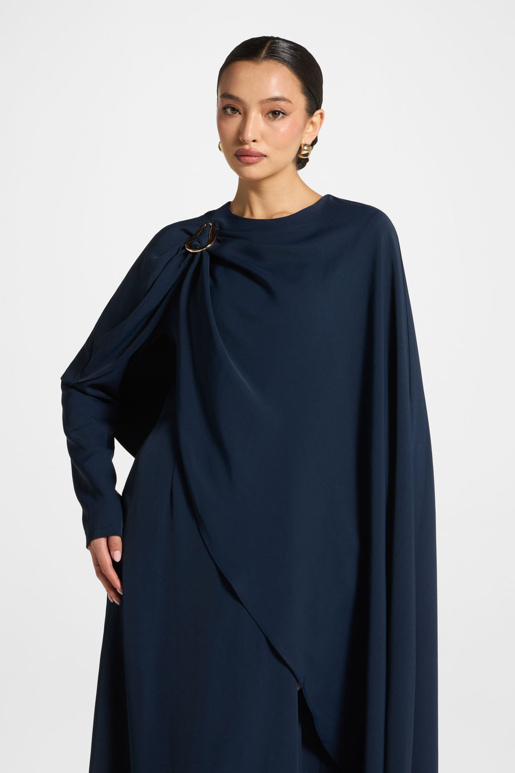 Robe Longue Asymétrique à Cape - Minuit Abayas Modeen