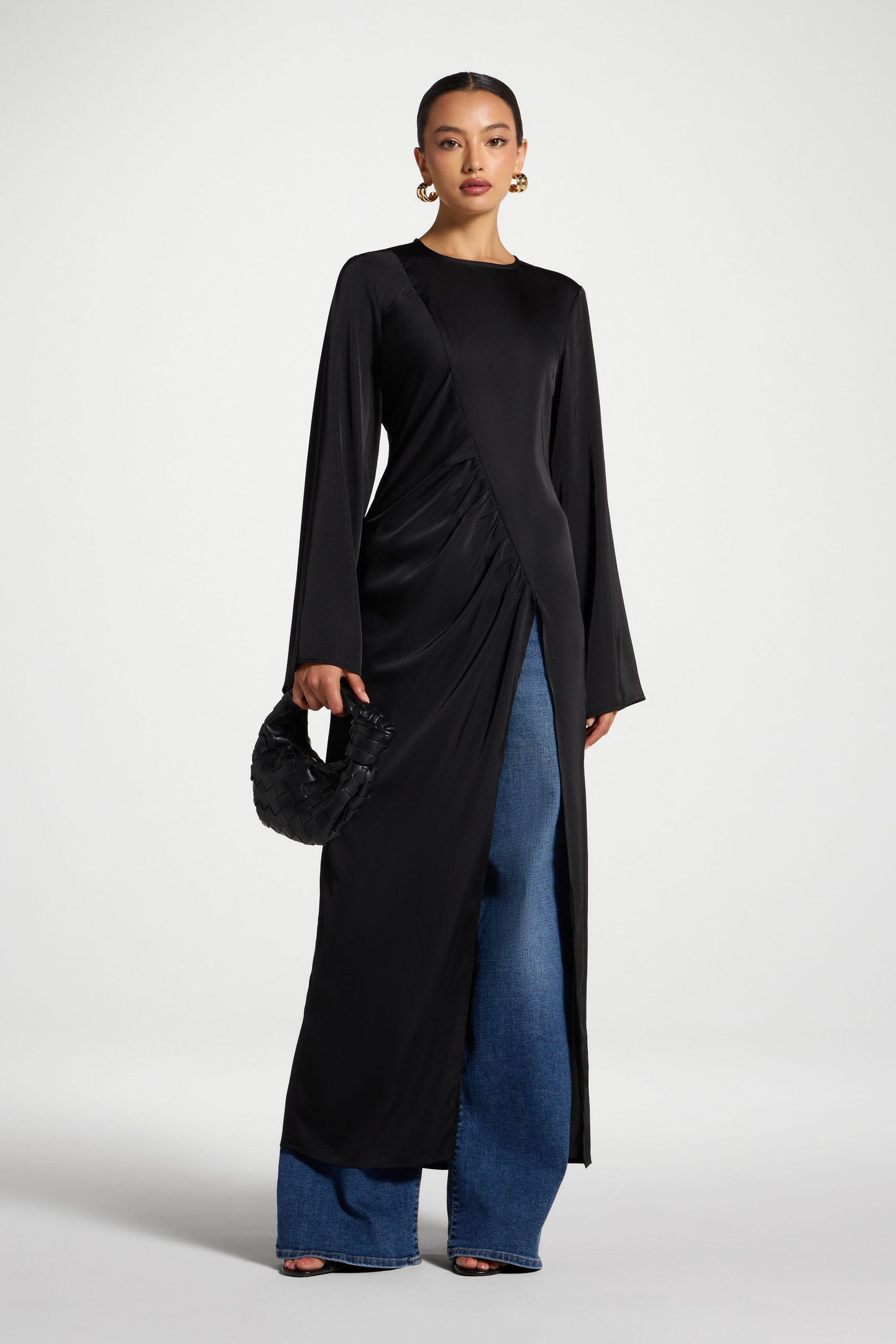 Haut Mi-Long Asymétrique - Noir Abayas Modeen