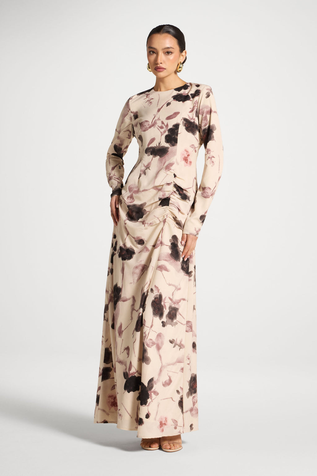 Robe Longue Froncée Asymétrique - Pétales de Vanille Abayas Modeen