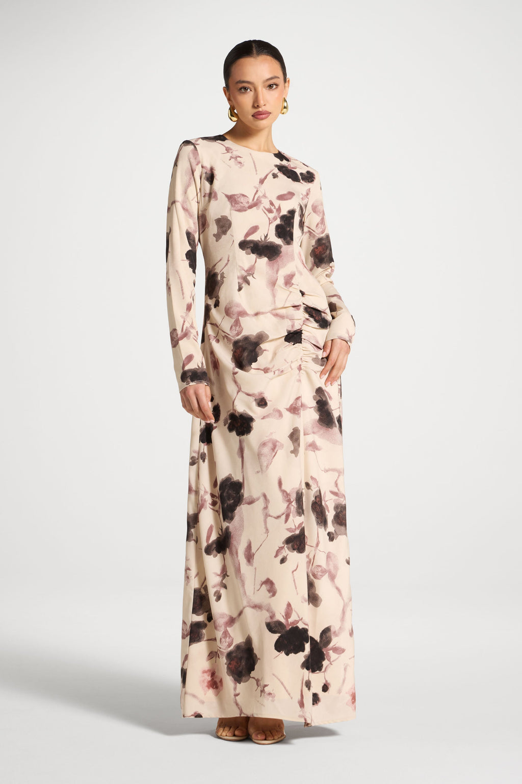 Robe Longue Froncée Asymétrique - Pétales de Vanille Abayas Modeen
