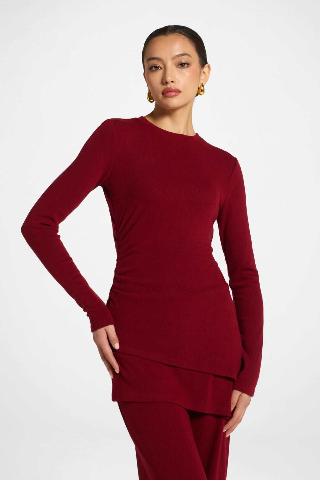Haut Froncé Asymétrique en Maille - Laque Cerise Abayas Modeen