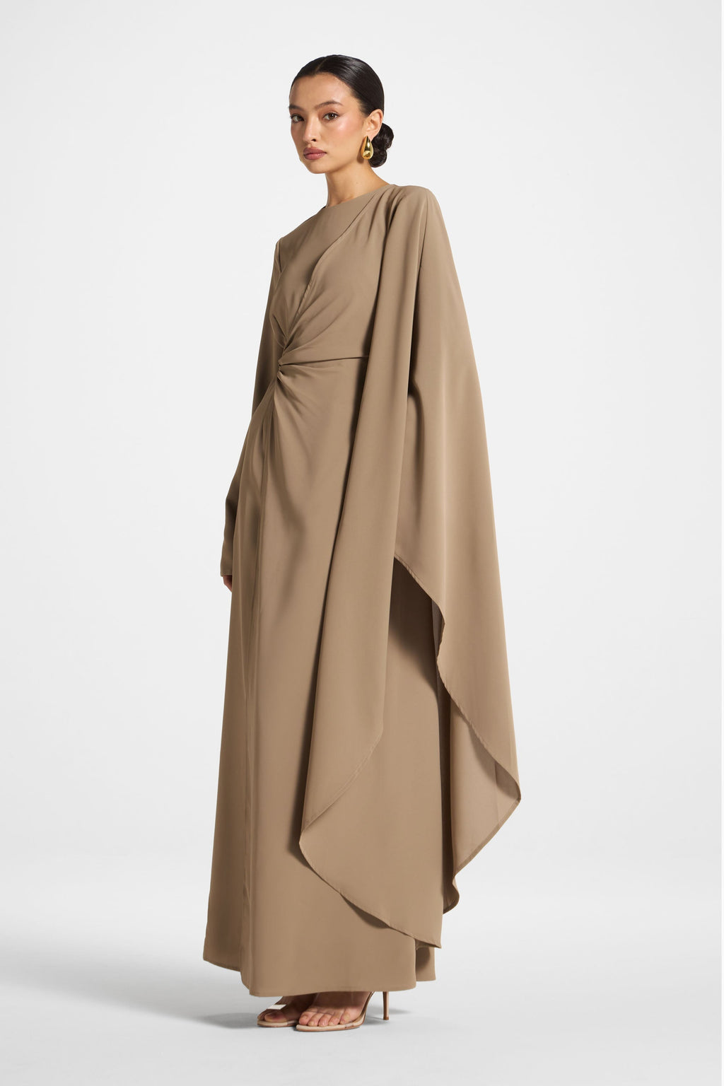 Robe Longue à Manches Asymétriques - Vétiver Abayas Modeen