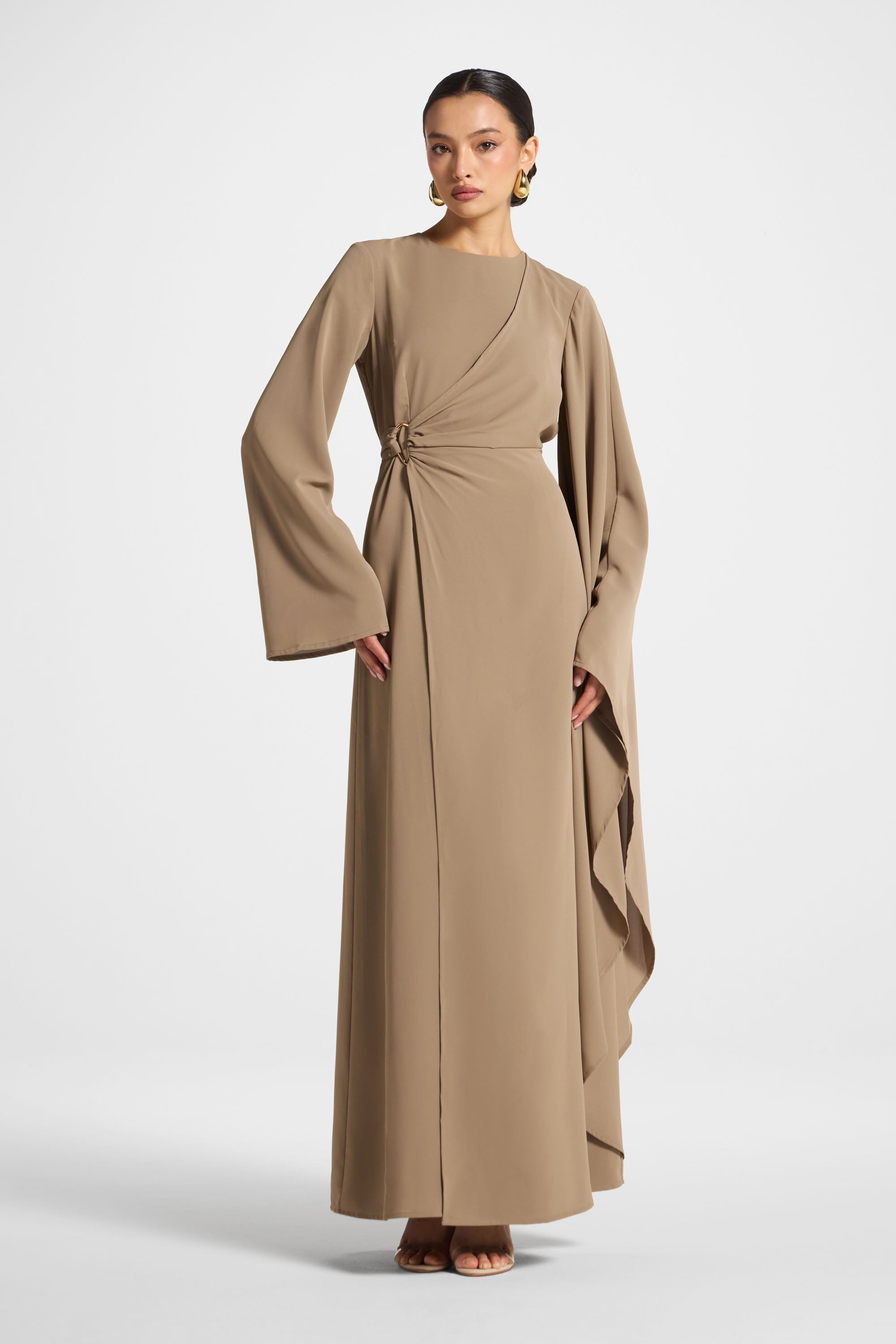 Robe Longue à Manches Asymétriques - Vétiver Abayas Modeen