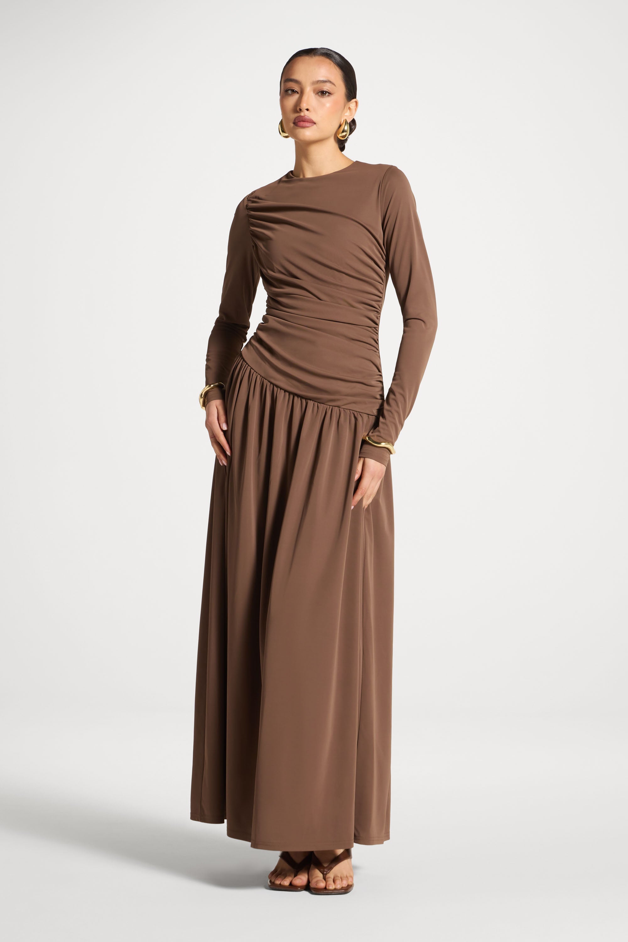 Robe Longue Froncée à Taille Asymétrique - Café Abayas Modeen