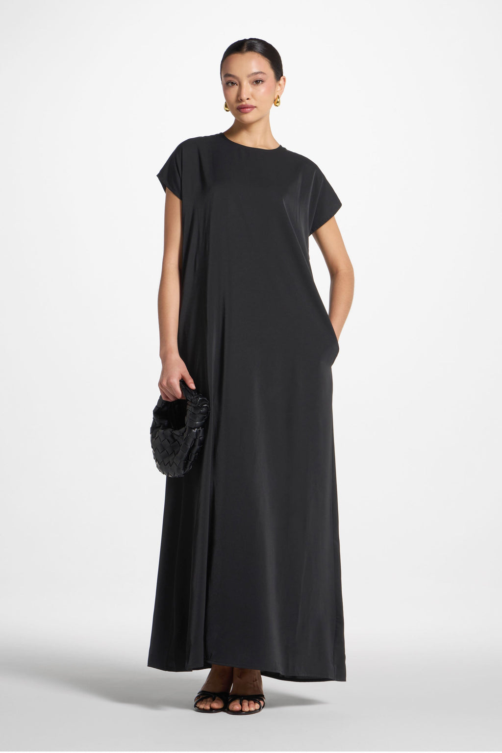 Robe Longue Intérieure à Petites Manches - Noir Abayas Modeen