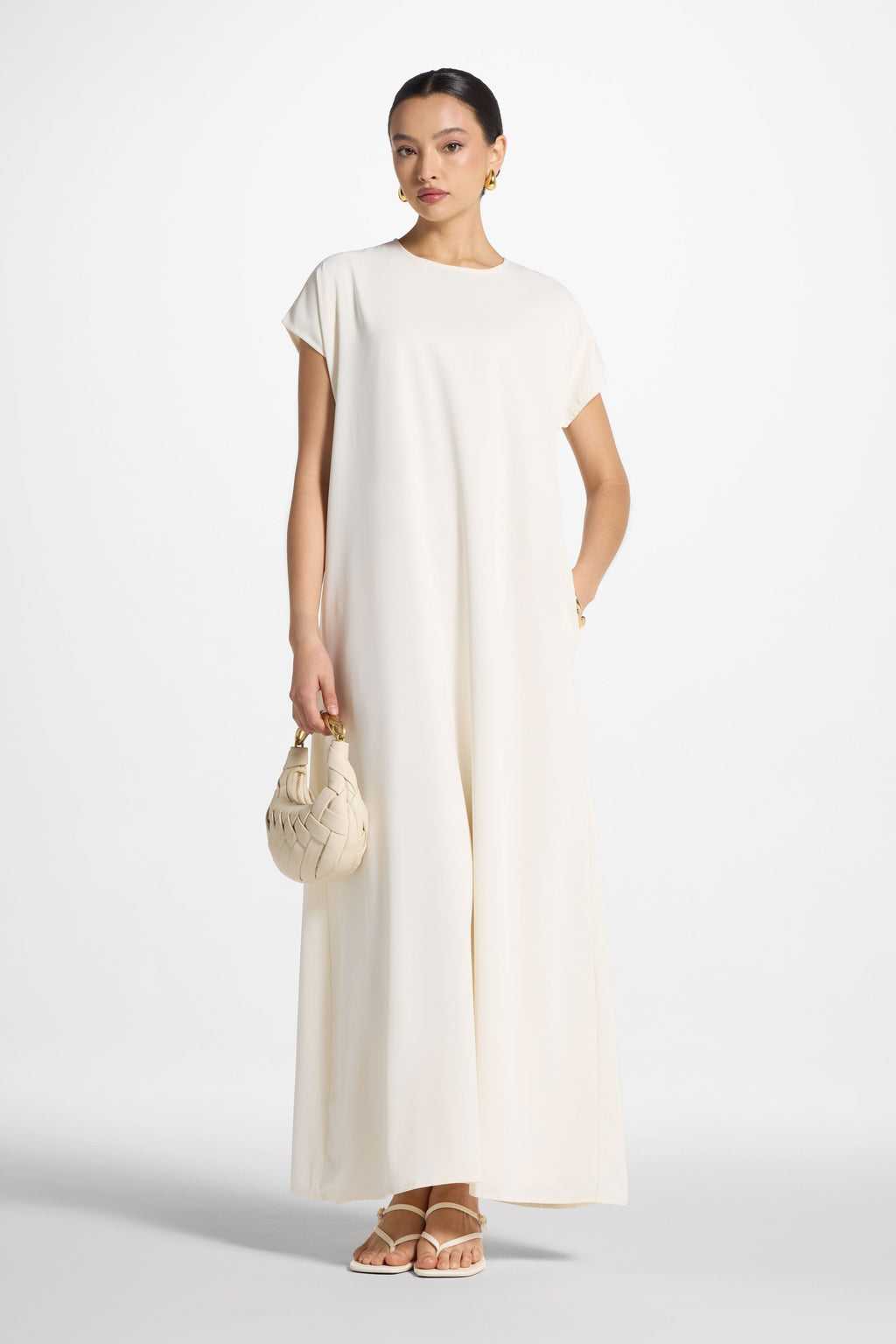 Robe Longue Intérieure à Petites Manches - Lait de Coco Abayas Modeen