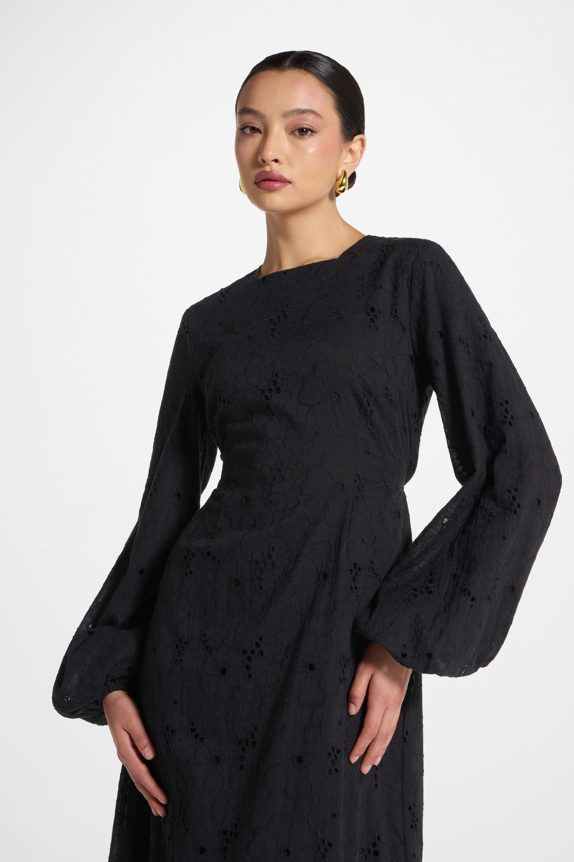 Robe Longue en Broderie Anglaise de Coton - Noir Robes Modeen