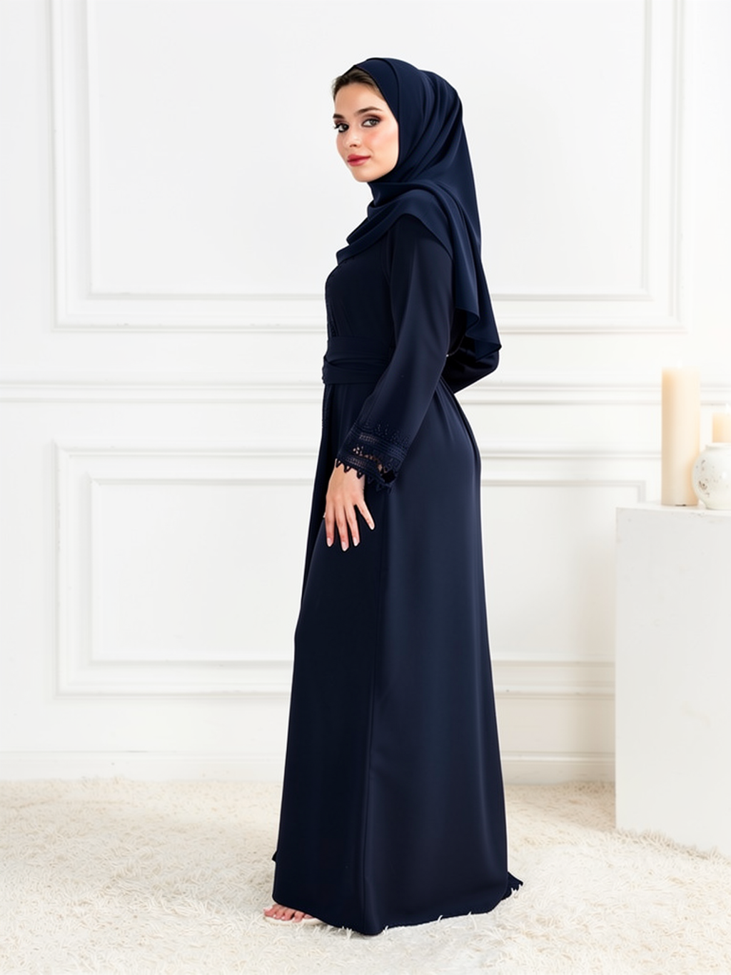 Caftan Salma Bleu Nuit — vue trois-quarts