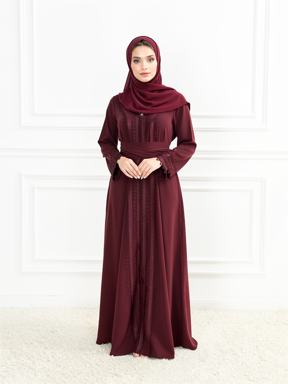 Caftan Salma Bordeaux — vue de face